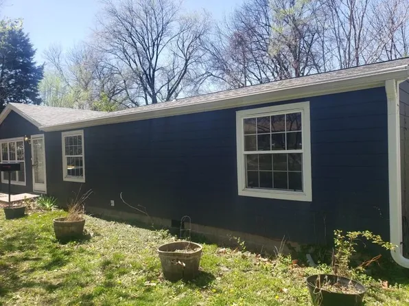 8022 Flora Ave, Kansas City, MO 64131