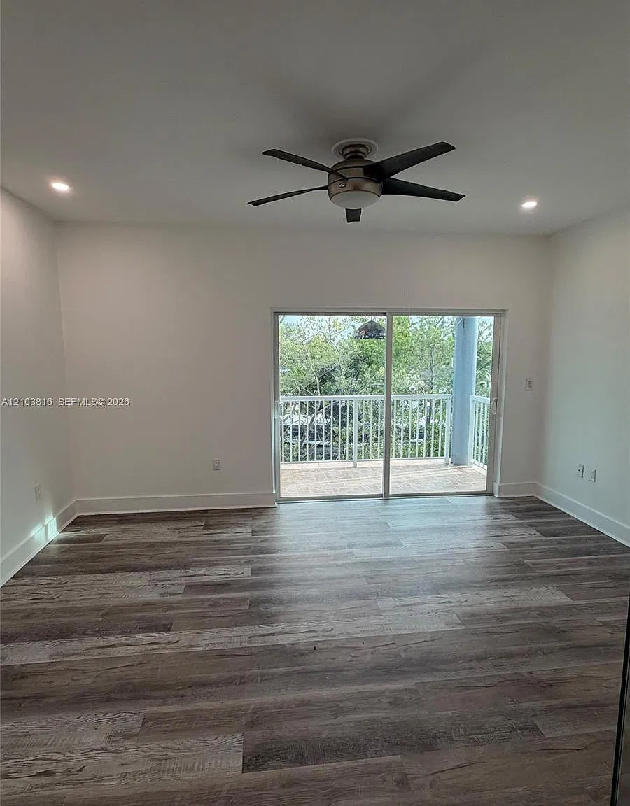 Le Point Condo — Photo 3
