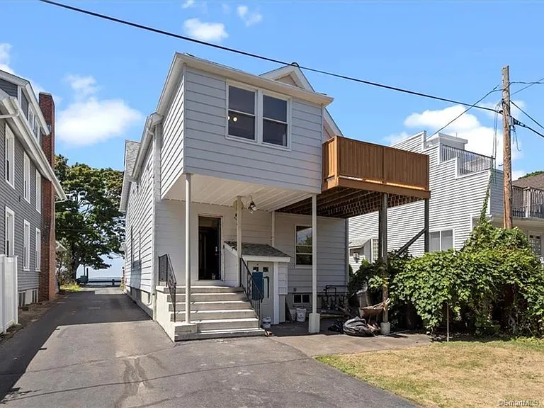 223 Townsend Ave #2 — Photo 27