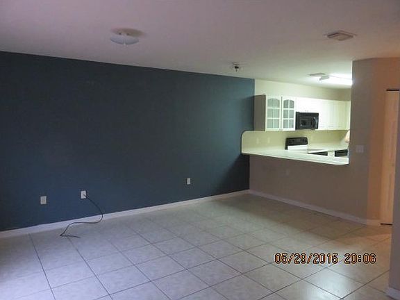 3rd image of 10626 NW 87th Ct #10626