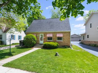 537 Sugar Creek St, Delavan, WI 53115