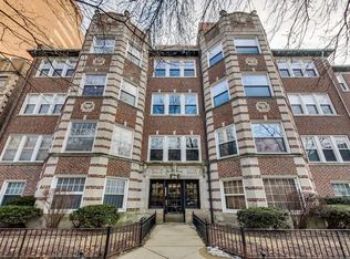 451 W Oakdale Ave #3, Chicago, IL 60657