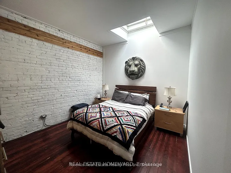1297 Gerrard St E #A — Photo 10