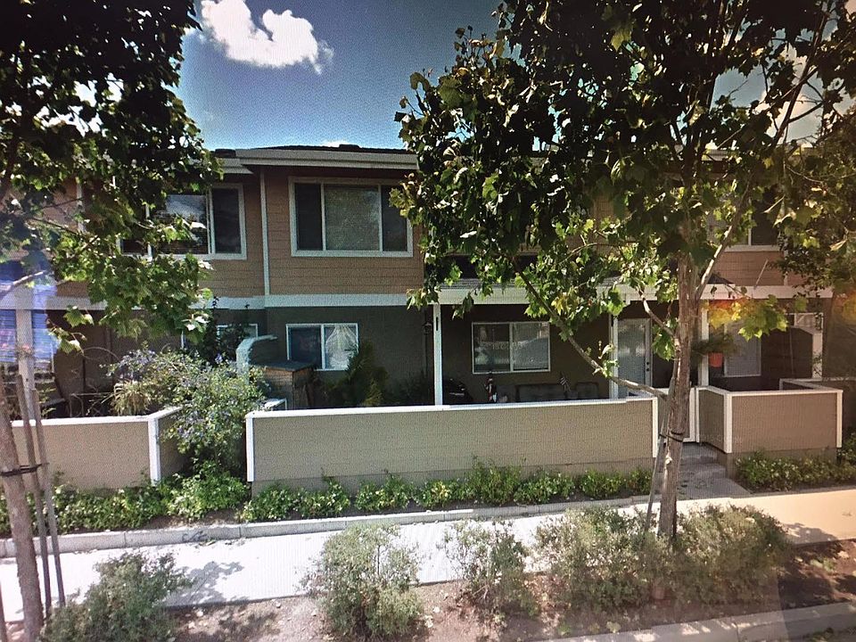 1st image of 30 Orange Blossom Way