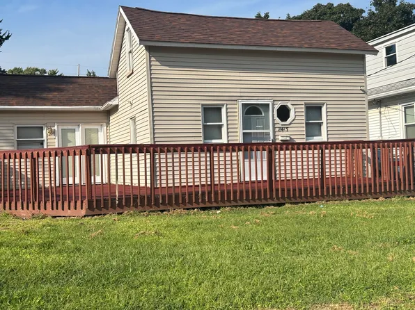 2415 Main St, Peru, IL 61354
