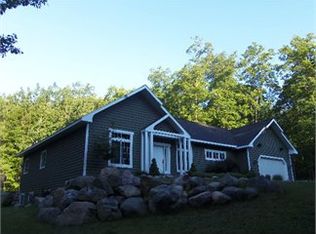 6625 W Kaubashine Rd, Hazelhurst, WI 54531