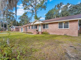 3003 Hickory St, Beaufort, SC 29906