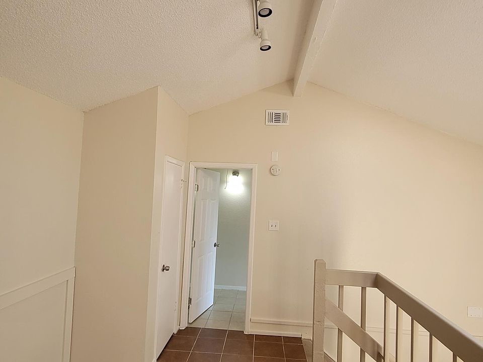 1st image of 11881 Bob White Dr