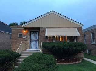 10345 S Crandon Ave, Chicago, IL 60617