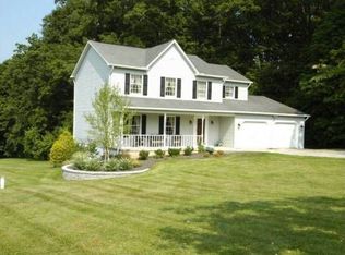 18819 Ridge Meadow Rd, Stewartstown, PA 17363