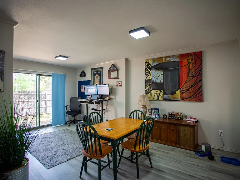 207 E Harwood Rd #38 — Photo 7