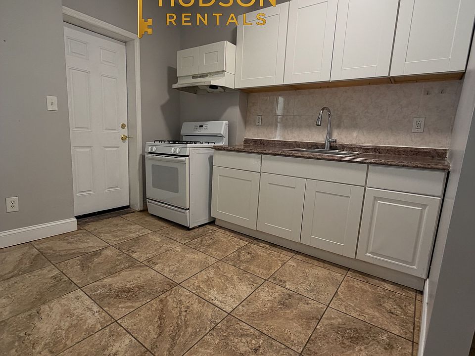 1st image of 168 Woodlawn Avenue # Fl 1ST