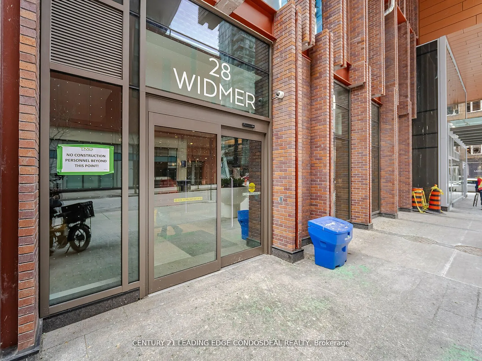 2 bed, $3,950 — Photo 2