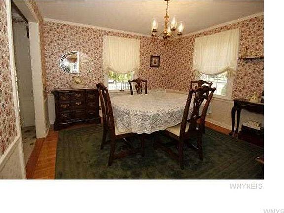 5th image of 71 Southwood Dr