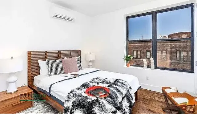 2250 Clarendon Rd #6K — Photo 6