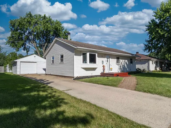 837 Betty Ave, Neenah, WI 54956