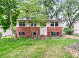 220 Downing Ave, Florissant, MO 63031