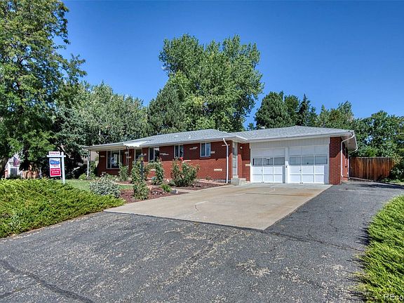 4th image of 9805 W 73rd Pl