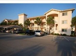 7842 Regal Heron Cir APT 105, Naples, FL 34104