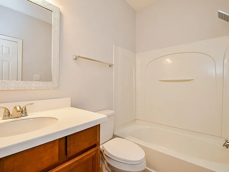 3911 Fallsbrook Ct — Photo 27