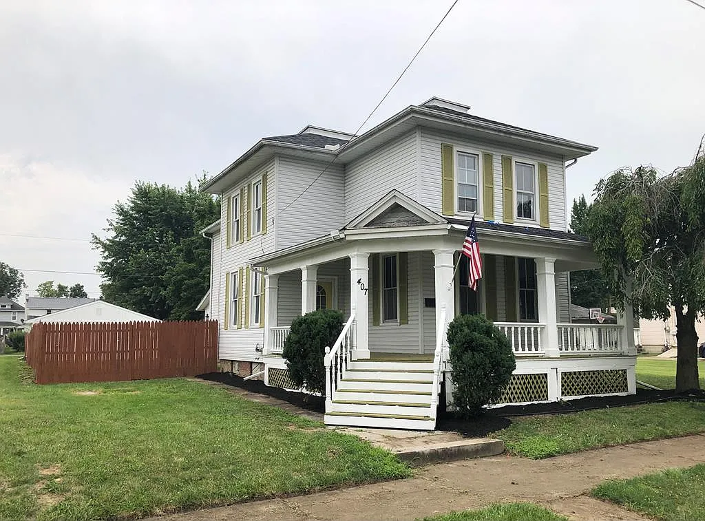 407 W Warren St photo 1