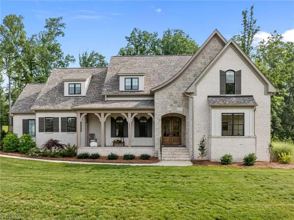 7604 Pemberley Dr, Oak Ridge, NC 27310