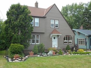 1616 Brainard Rd, Lyndhurst, OH 44124