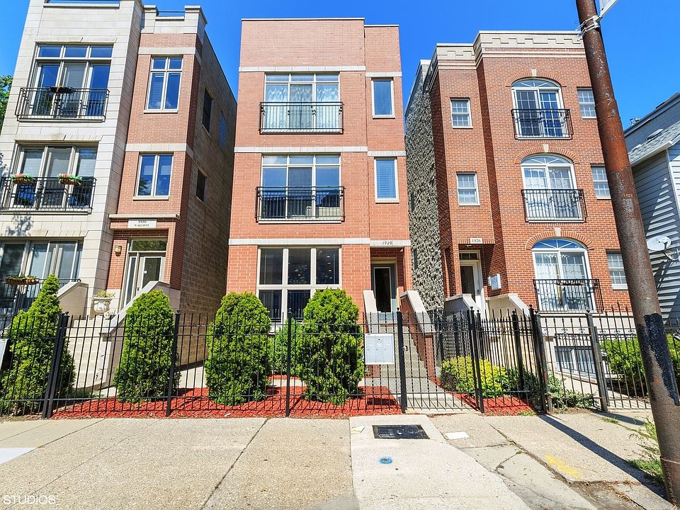 1st image of 1928 W Belmont Ave #1