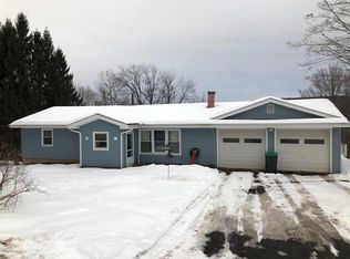 77 High St, Afton, NY 13730