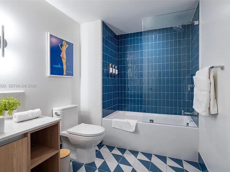 159 NE 6th St #2012 — Photo 23
