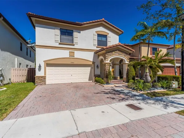 10043 NW 89th Ter, Doral, FL 33178