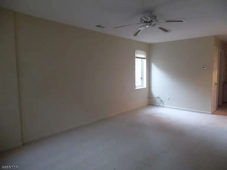 85 Village Dr — Photo 11
