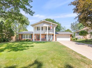 840 Edgehill Pl, Battle Creek, MI 49015