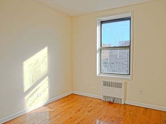 5th image of 3565 86th St APT 5A