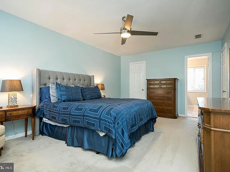 20742 Highland Hall Dr — Photo 14