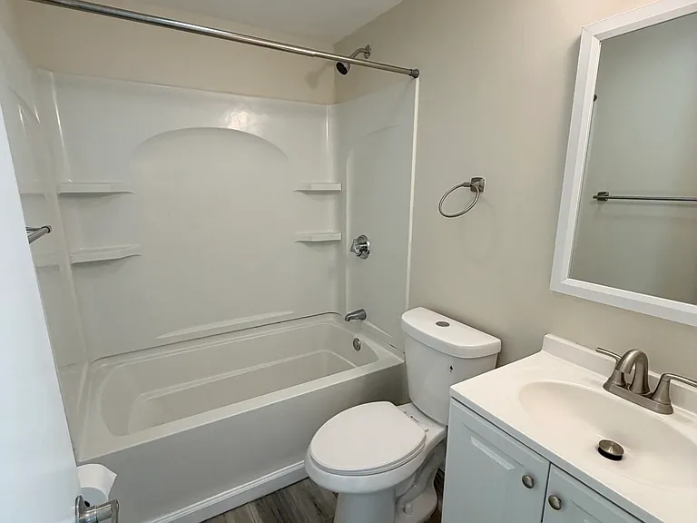 267 Branford Rd #203 — Photo 6