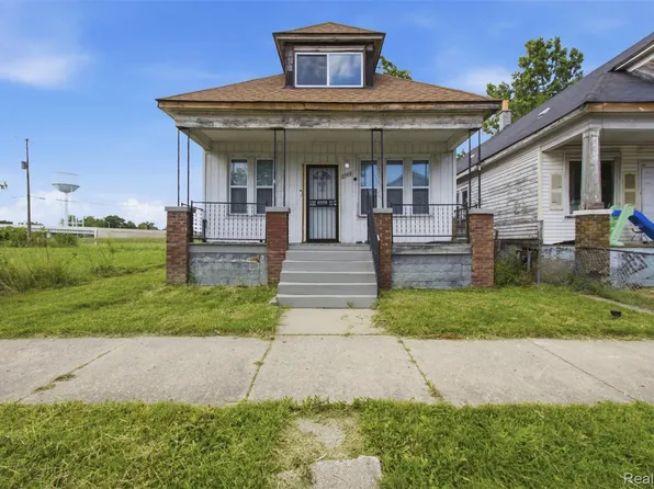 2003 S Dearing St, Hamtramck, MI 48212