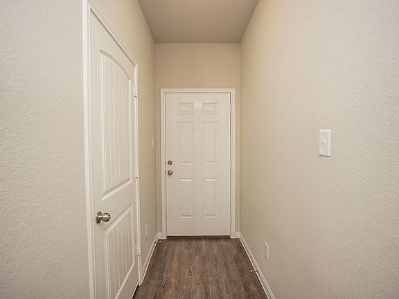 3rd image of 3331 Rosselli Brush Dr