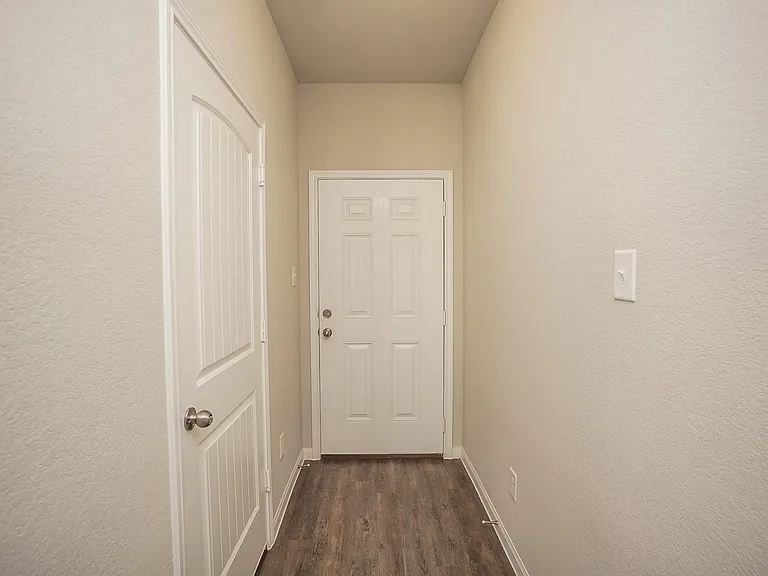 3331 Rosselli Brush Dr — Photo 3