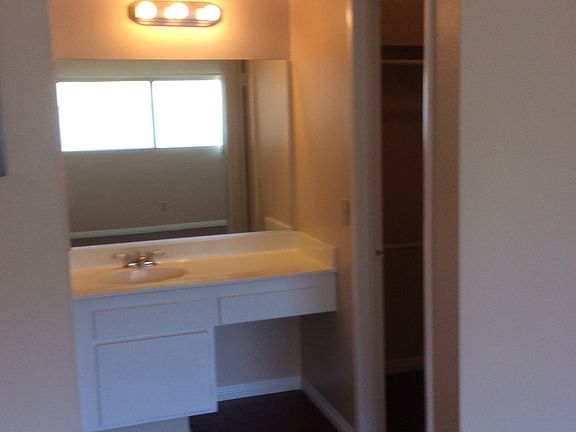 2nd image of 1567 E Fairfield Ct APT 3