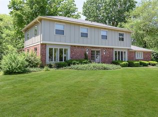 7630 Camelback Dr, Indianapolis, IN 46250
