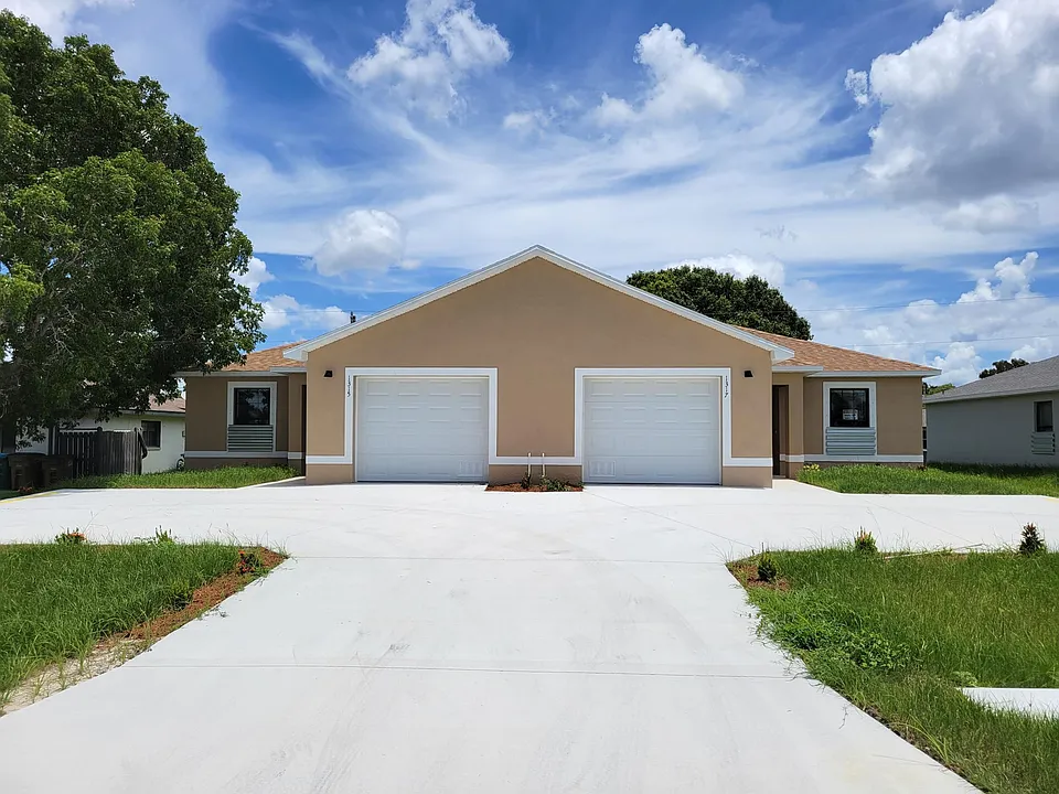 1315 SE 23rd Pl