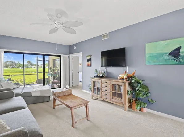 6303 SE Williamsburg Drive #103, Hobe Sound, FL 33455
