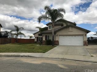 15800 Half Moon Dr, Lake Elsinore, CA 92530