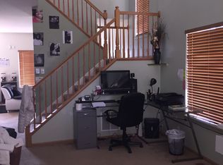 696 S Zachary Dr, Romeoville, IL 60446