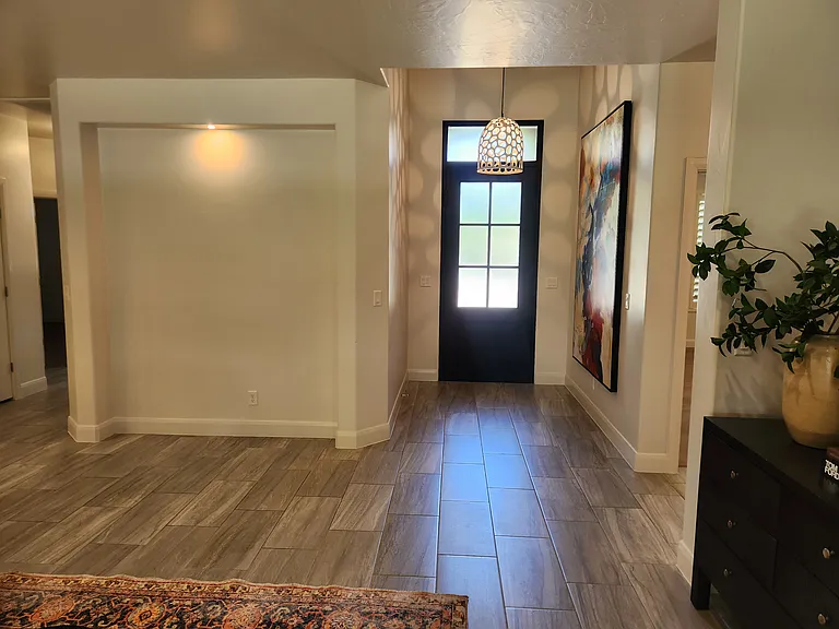 110 S Chalon Dr — Photo 5