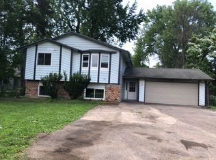 1301 85th Ave N, Brooklyn Park, MN 55444