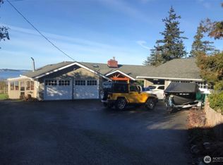 1433 Arrowhead Rd, Camano Island, WA 98282