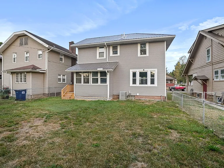 112 Linden Ave — Photo 25