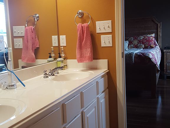 2nd image of 626 Whitefield Ln